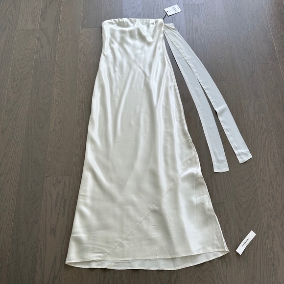 Reformation OREN White Ivory Strapless Maxi Dress Wedding Scarf MEDIUM w/ tags - Picture 2 of 10